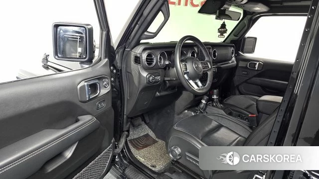 Jeep Wrangler (JL) id 4585657 из Кореи 31