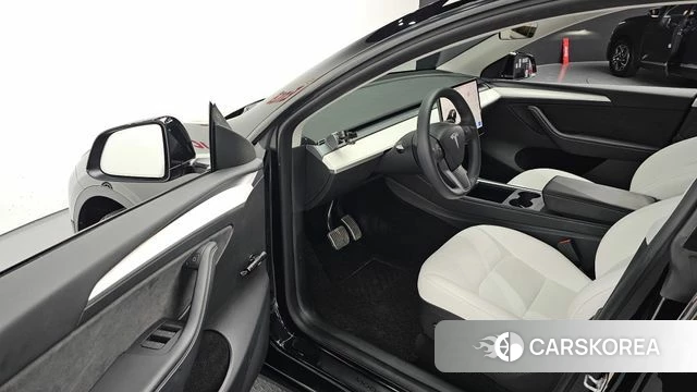 Tesla Model Y id 3909764 из Кореи 20