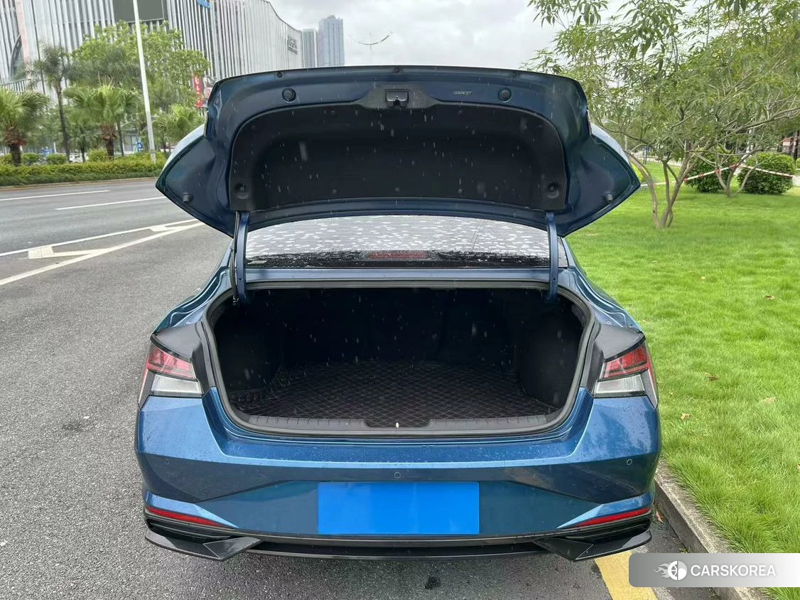 Hyundai Elantra id 4473745 из Китая 18