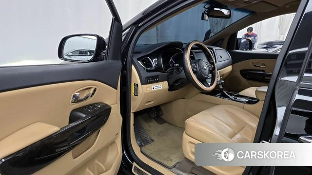 Kia The New Carnival id 3905594 из Кореи 20