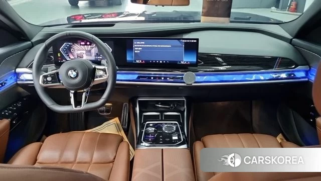 BMW 7 Series (G70) id 4700726 из Кореи 18