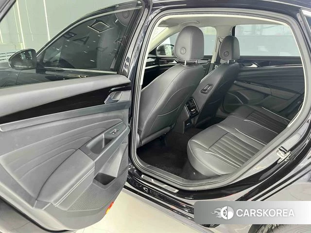 Volkswagen Passat id 4313353 из Китая 21