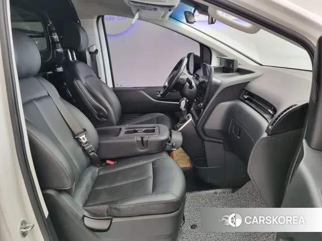 Hyundai Staria id 3528860 из Кореи 20