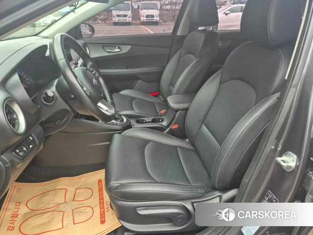 Kia Come New K3 id 3845344 из Кореи 19