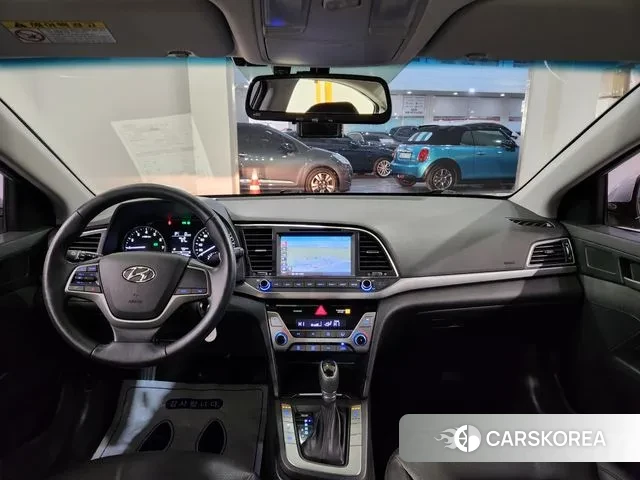 Hyundai Avante AD id 3643793 из Кореи 20