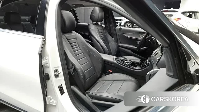 Mercedes-Benz E-Class W213 id 3713788 из Кореи 20