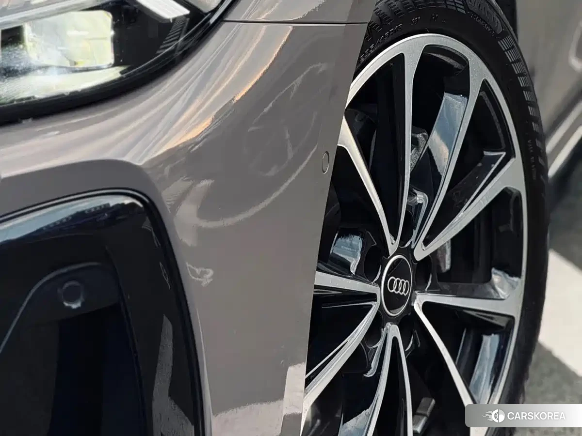 Audi A5L id 4578202 из Китая 20