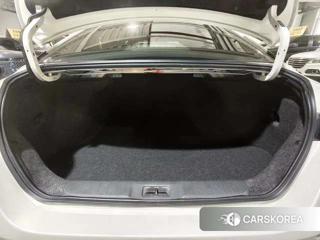 Nissan Xuan Yi id 4258170 из Китая 12