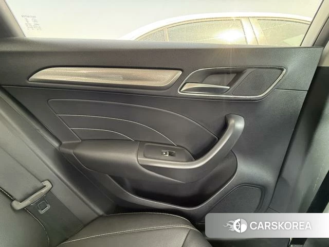 Roewe i6 classic id 4216789 из Китая 14