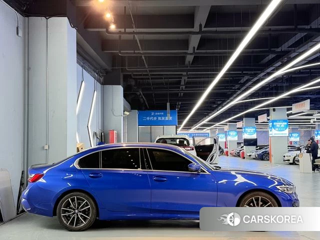 BMW 3 series id 4242335 из Китая 18