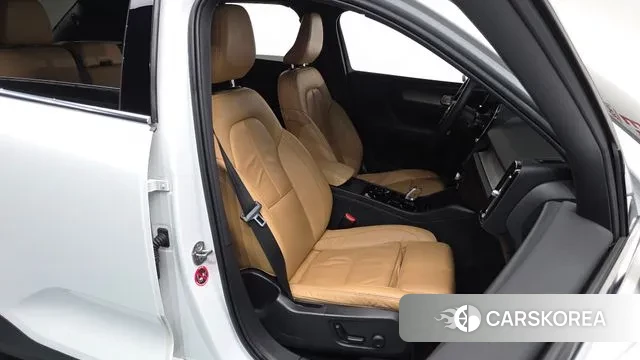 Volvo XC40 id 2939748 из Кореи 20