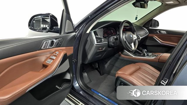 BMW X7 (G07) id 4793975 из Кореи 33