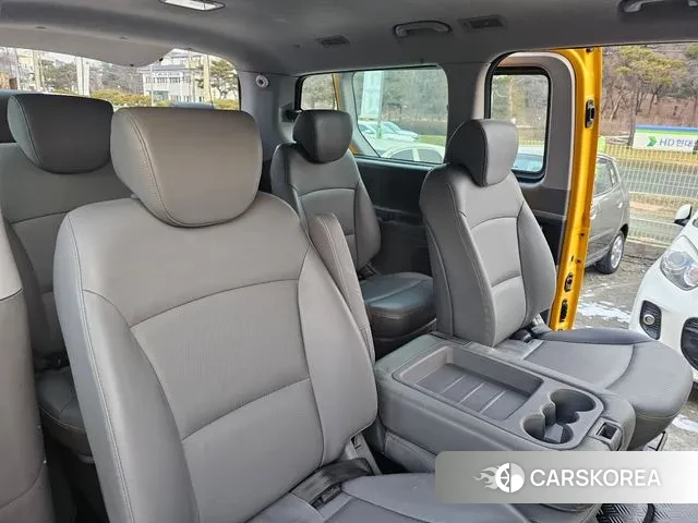 Hyundai The New Grand Starex id 3627174 из Кореи 18