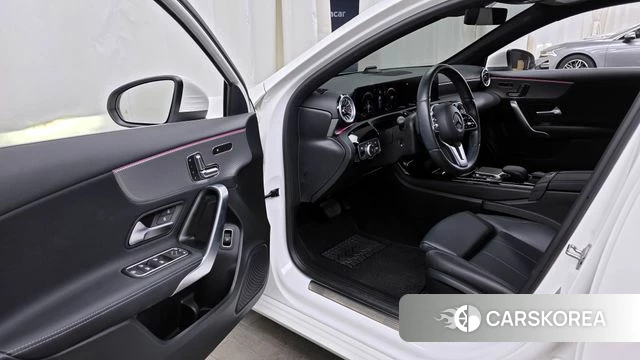 Mercedes-Benz A-Class W177 id 4322968 из Кореи 20