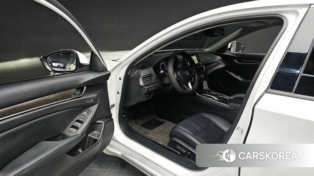 Honda Accord 10th Generation id 3936992 из Кореи 20