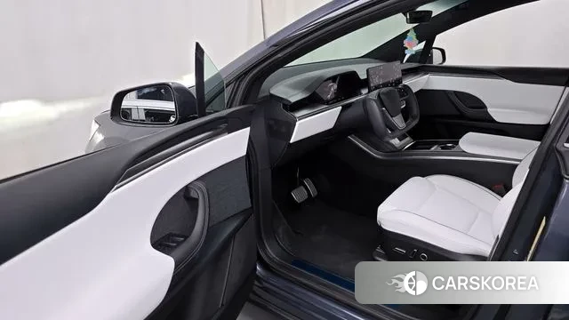 Tesla Model X id 2993360 из Кореи 20