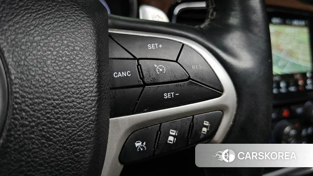 Jeep Grand Cherokee id 4339083 из Кореи 31