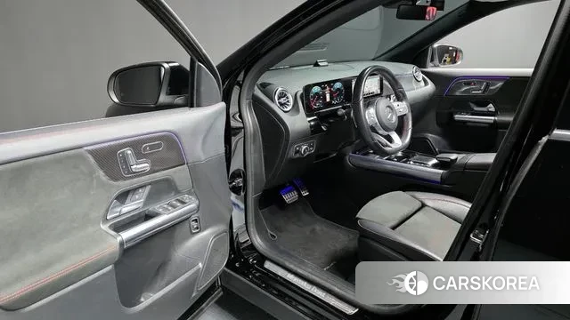 Mercedes-Benz GLA - Class H247 id 3428447 из Кореи 20