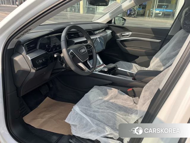 Audi e-tron id 4211772 из Китая 20
