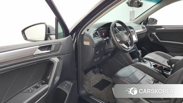 Volkswagen Tiguan Allspace id 4696907 из Кореи 33