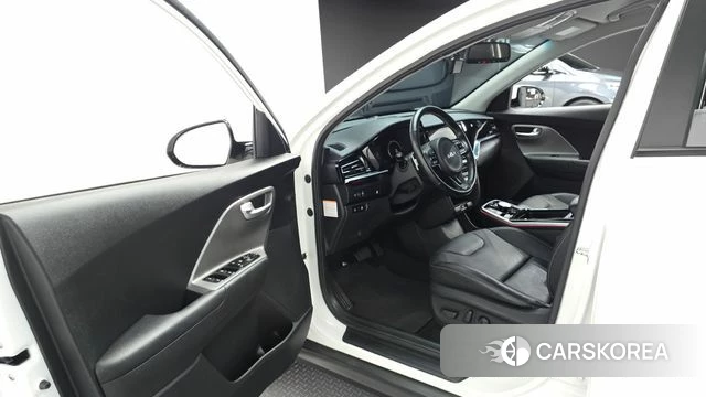 Kia Niro Plus id 4675895 из Кореи 20