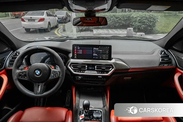 BMW X4 M id 4274656 из Китая 17