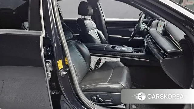 Genesis G90 (RS4) id 3707458 из Кореи 20