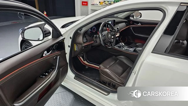 Kia Stinger id 3955895 из Кореи 20