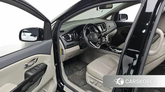 Kia The New Carnival id 4620561 из Кореи 31