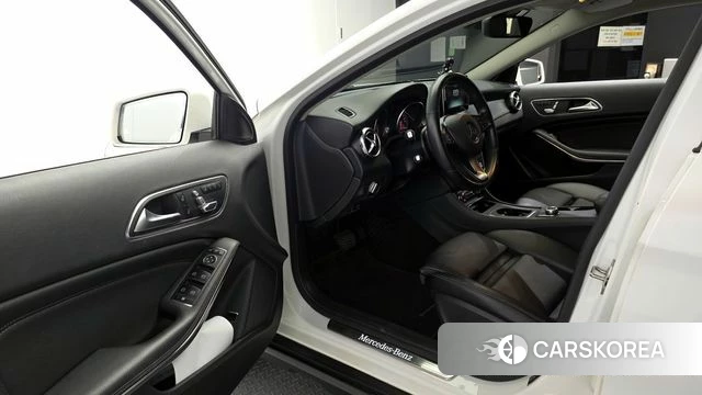 Mercedes-Benz GLA-Class X156 id 4390180 из Кореи 20