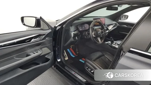 BMW 6 Series GT (G32) id 3383922 из Кореи 20