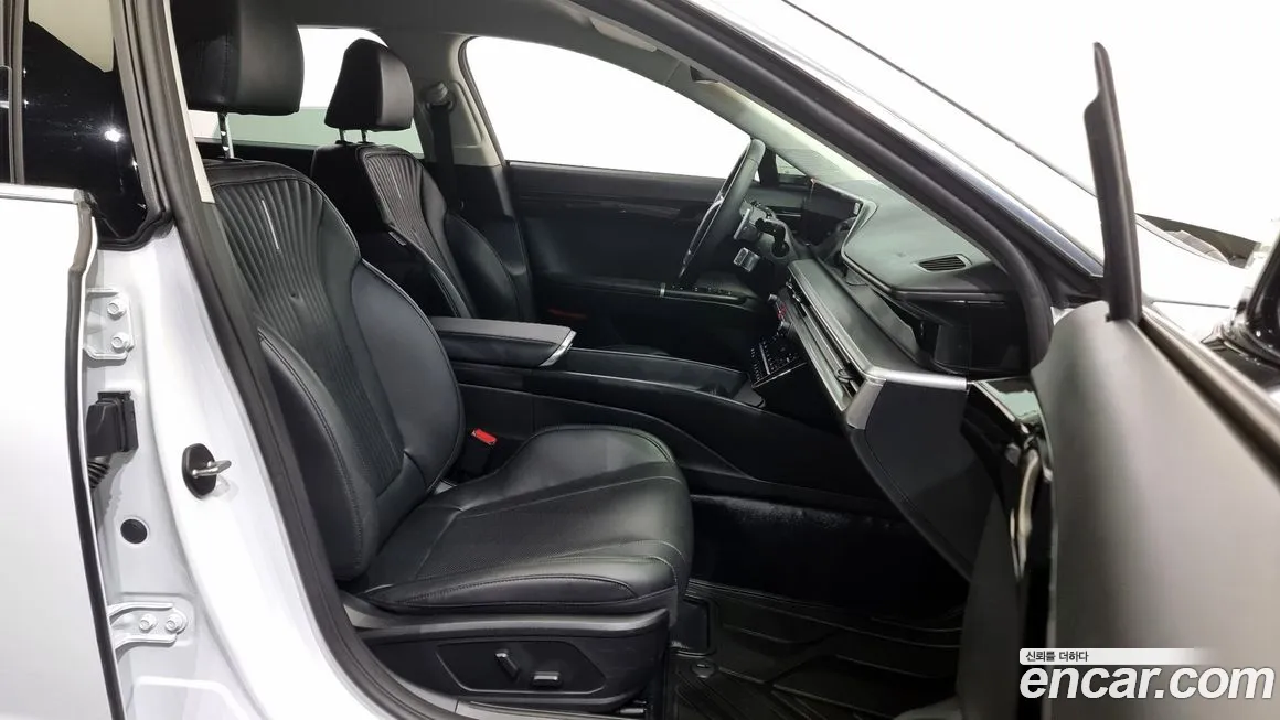 Hyundai Grandeur (GN7) id 2056333 из Кореи 20