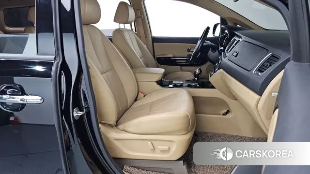 Kia The New Carnival id 3391450 из Кореи 20