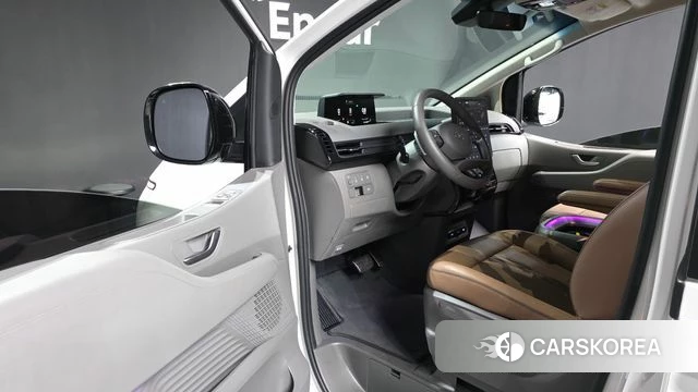 Hyundai Staria id 4336898 из Кореи 31