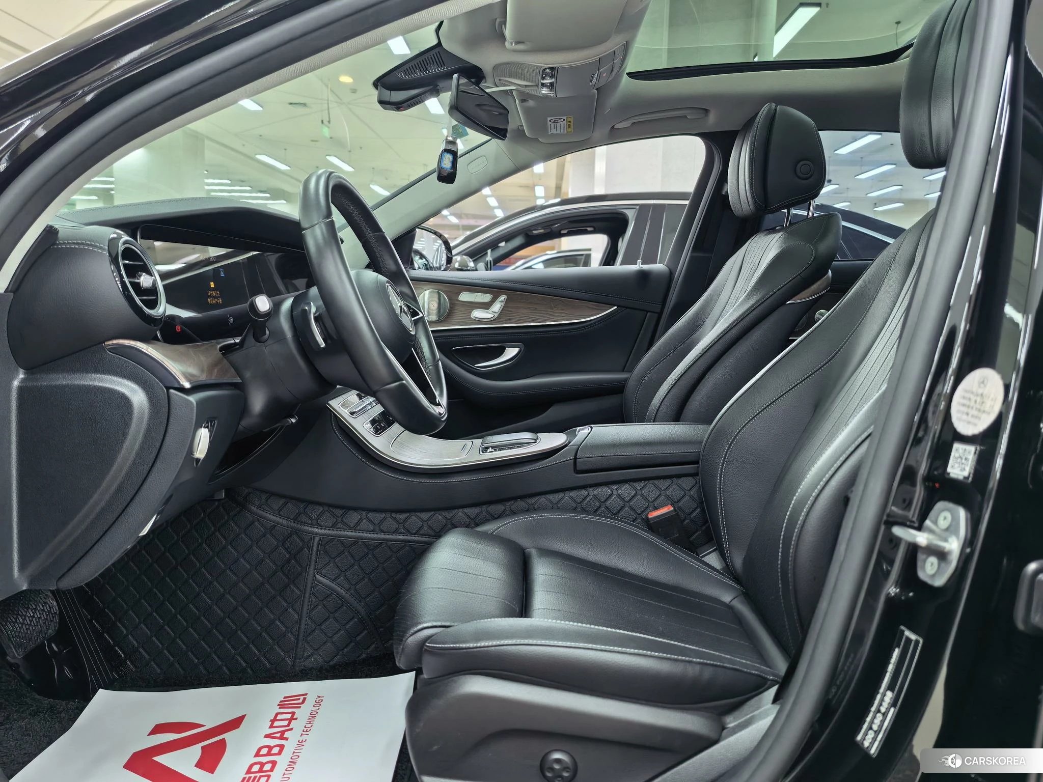 Mercedes-Benz E-class id 4512606 из Китая 12