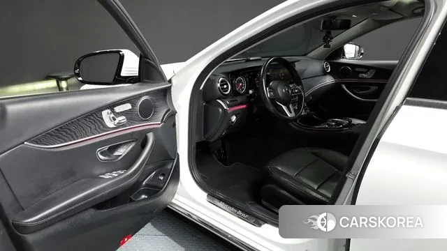 Mercedes-Benz E-Class W213 id 3319371 из Кореи 20