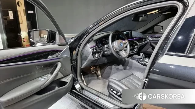 BMW 5 Series (G30) id 2925671 из Кореи 20