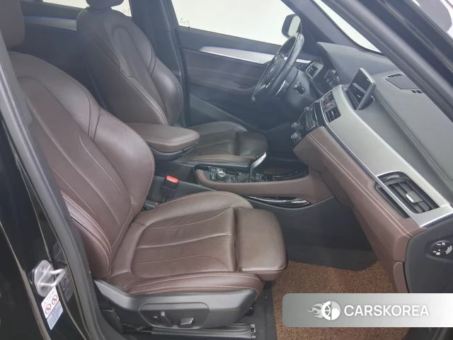 BMW X1 (F48) id 3800370 из Кореи 14