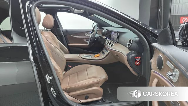 Mercedes-Benz E-Class W213 id 3865895 из Кореи 20