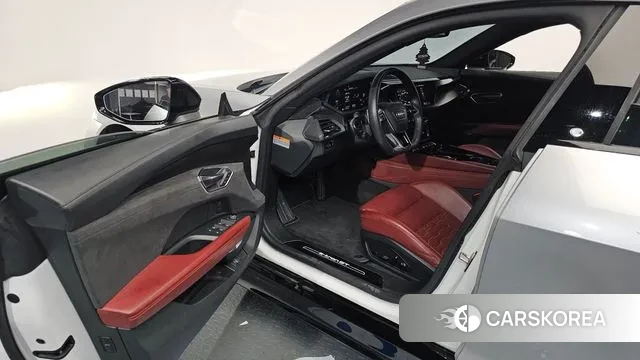 Audi e-Tron GT id 3625615 из Кореи 20