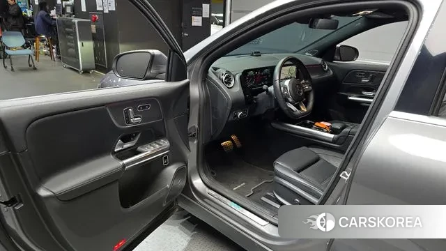 Mercedes-Benz EQA H243 id 3410580 из Кореи 20