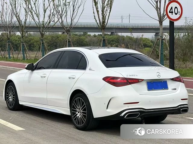 Mercedes-Benz Class C id 4259571 из Китая 16