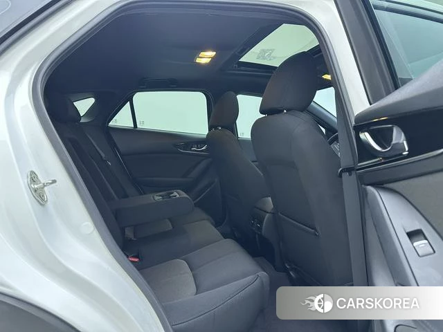 Mazda CX-4 id 4380511 из Китая 25