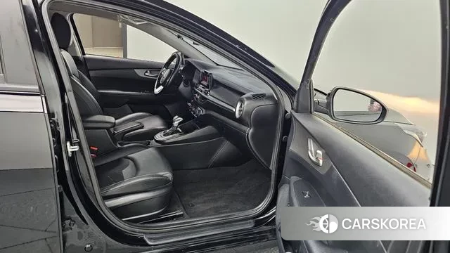 Kia Come New K3 id 3479368 из Кореи 20