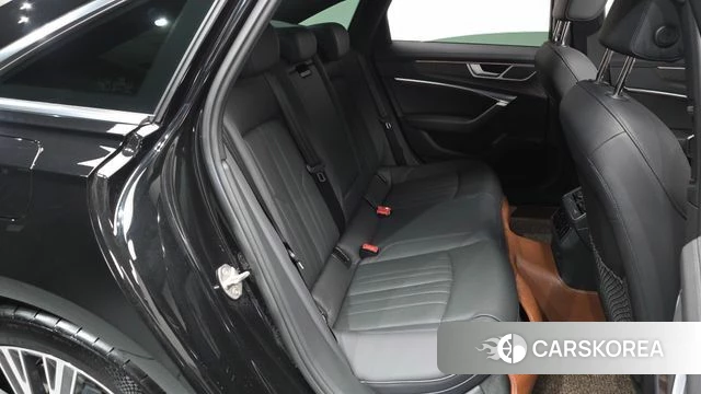 Audi A6 (C8) id 3787162 из Кореи 20