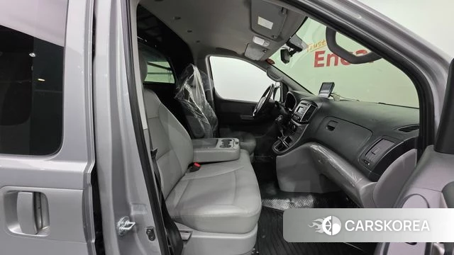 Hyundai The New Grand Starex id 4646915 из Кореи 27