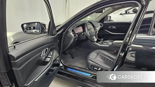 BMW 3 Series (G20) id 3513997 из Кореи 20