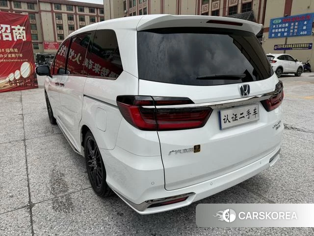Honda Odyssey id 4365814 из Китая 17