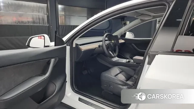 Tesla Model Y id 3416216 из Кореи 20