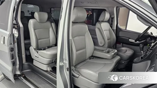 Hyundai The New Grand Starex id 3484188 из Кореи 20